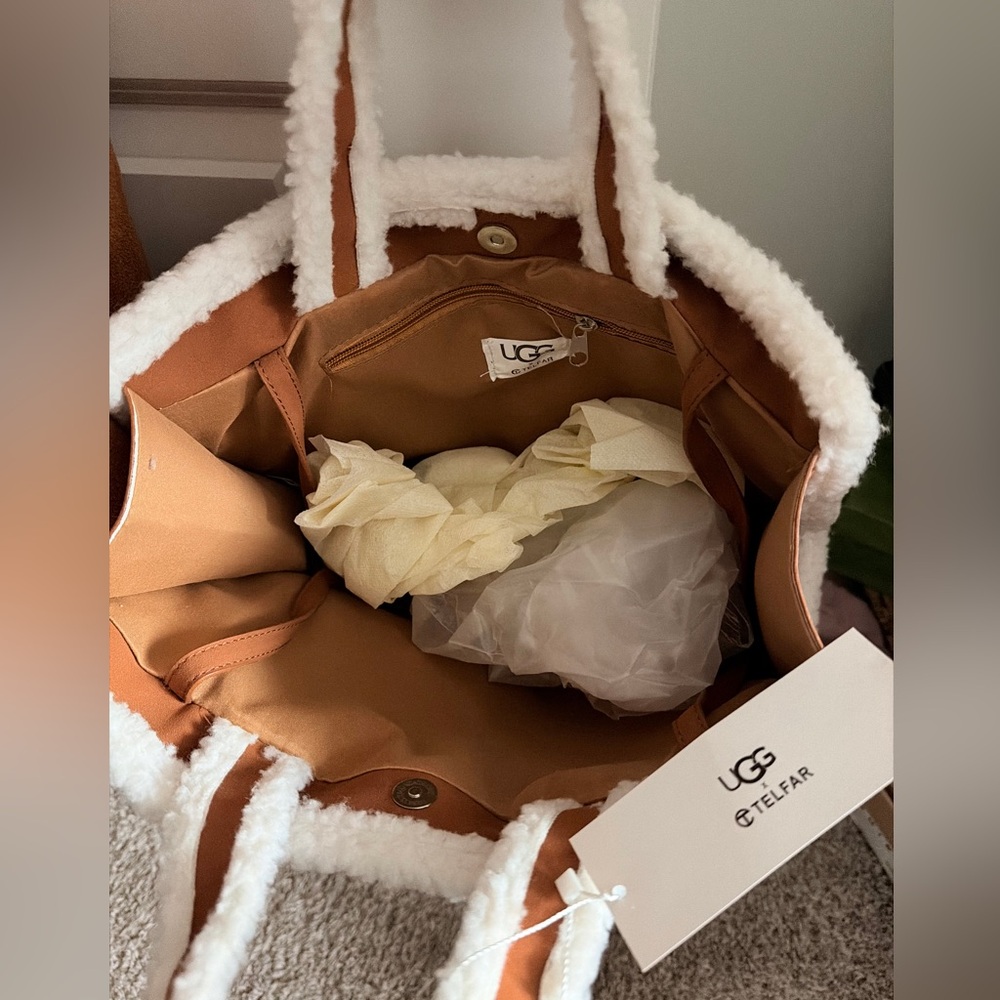 Telfar bag and Tan Teddy Jacket - Picture 3 of 3
